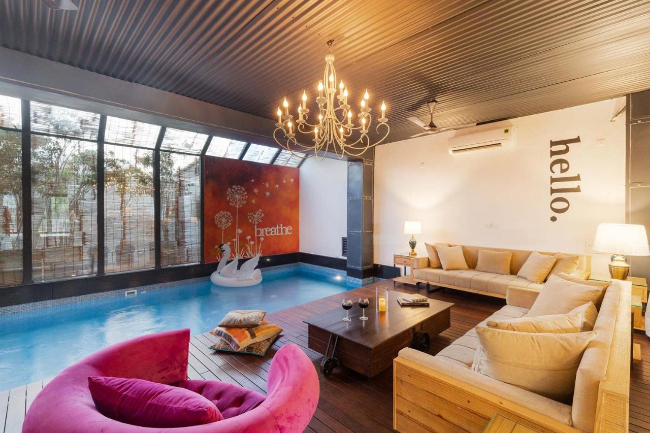 Stayvista'S The Barn House - Farm-View Villa With With Bonfire, Indoor Pool & Bar Chandīgarh المظهر الخارجي الصورة